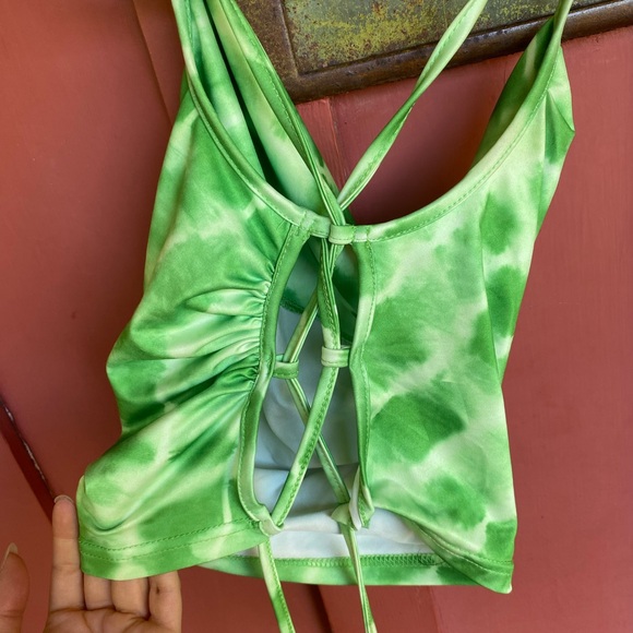 Green tie dye cowl neck tank top - Picture 3 of 3